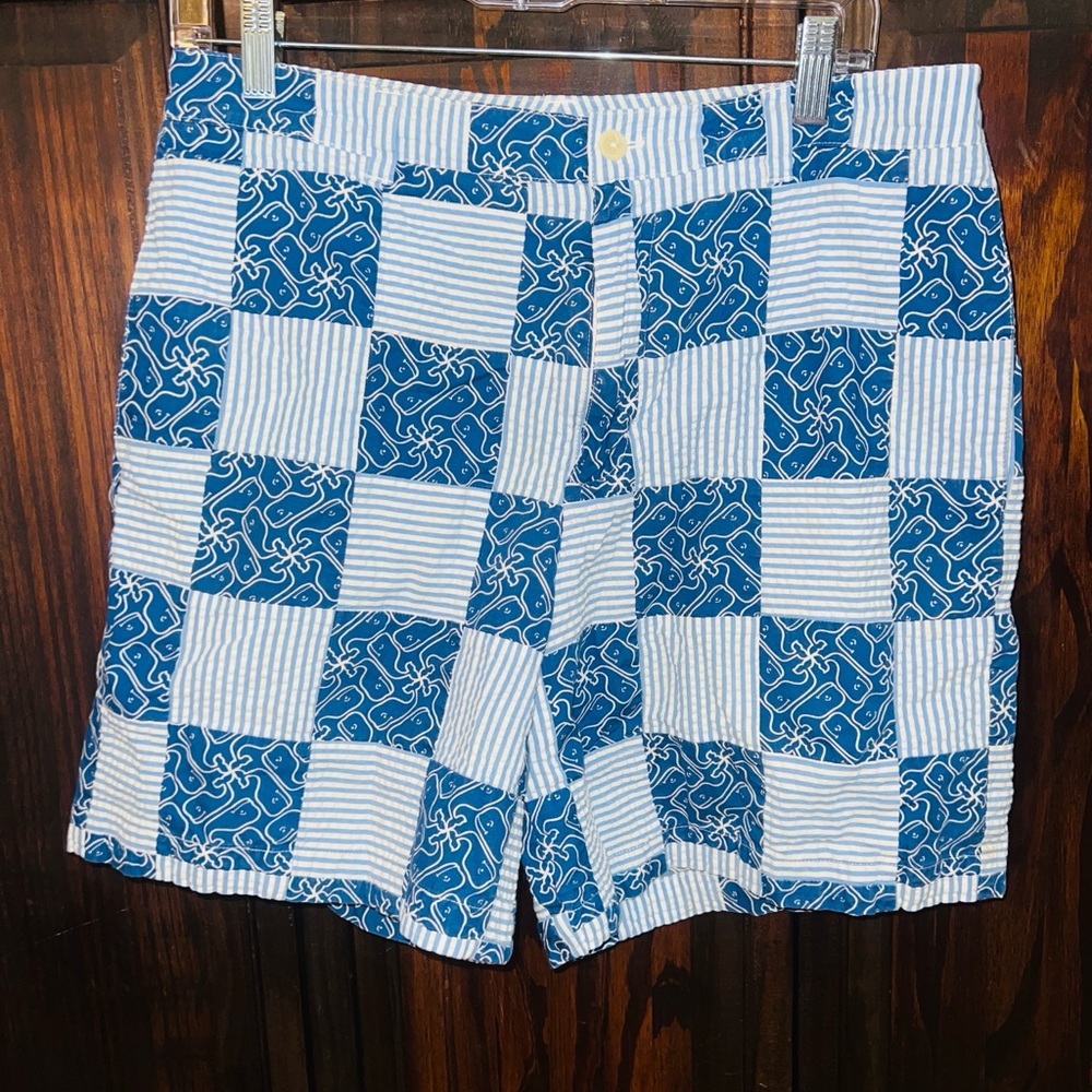 Vineyard‎ Vines Blue and White Striped Shorts